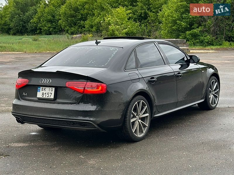 Седан Audi A4 2015 в Любарі