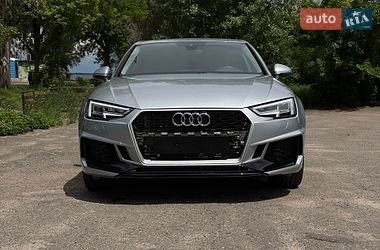 Седан Audi A4 2017 в Черкасах