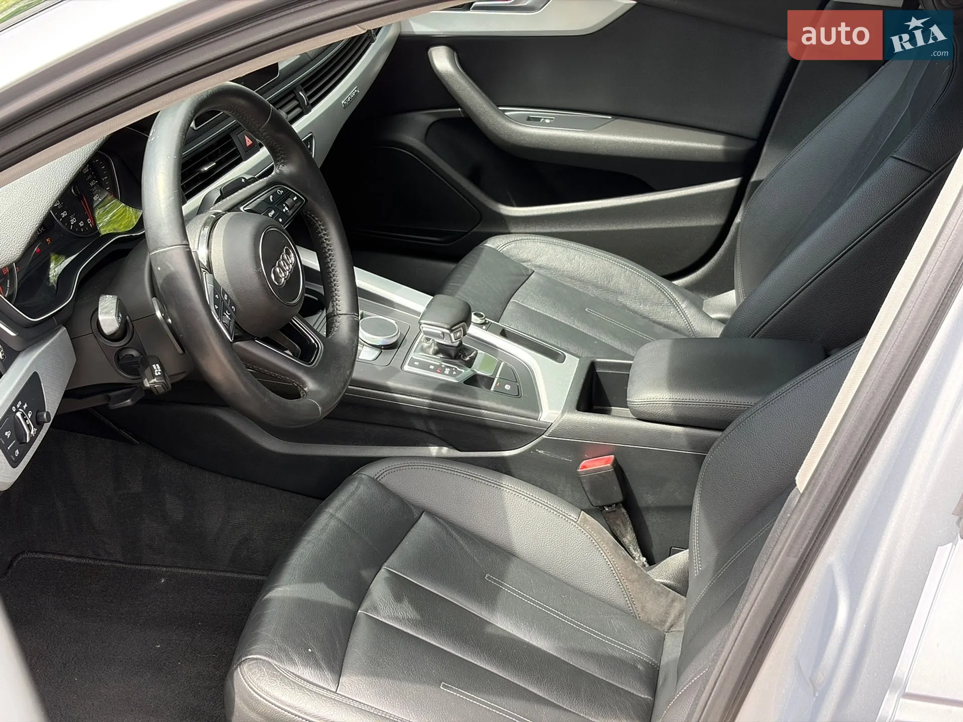 2017 Audi A4 - мініатюра 16