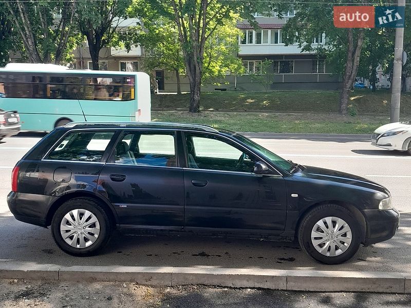 Універсал Audi A4 2001 в Тернополі