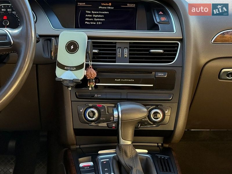 Седан Audi A4 2014 в Черкассах