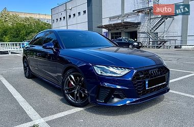 Седан Audi A4 2020 в Києві