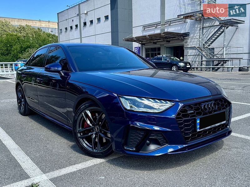 Седан Audi A4 2020 в Києві