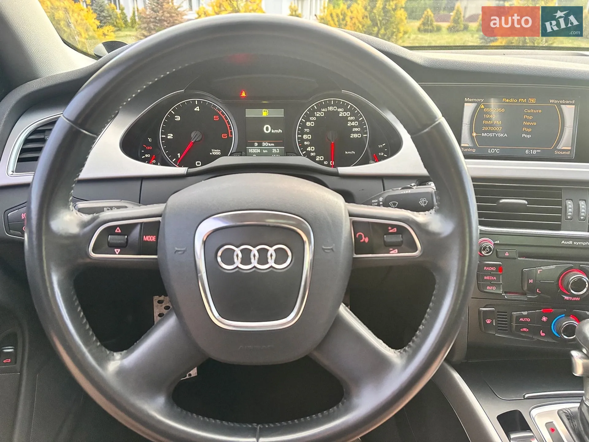 2011 Audi A4 - мініатюра 13