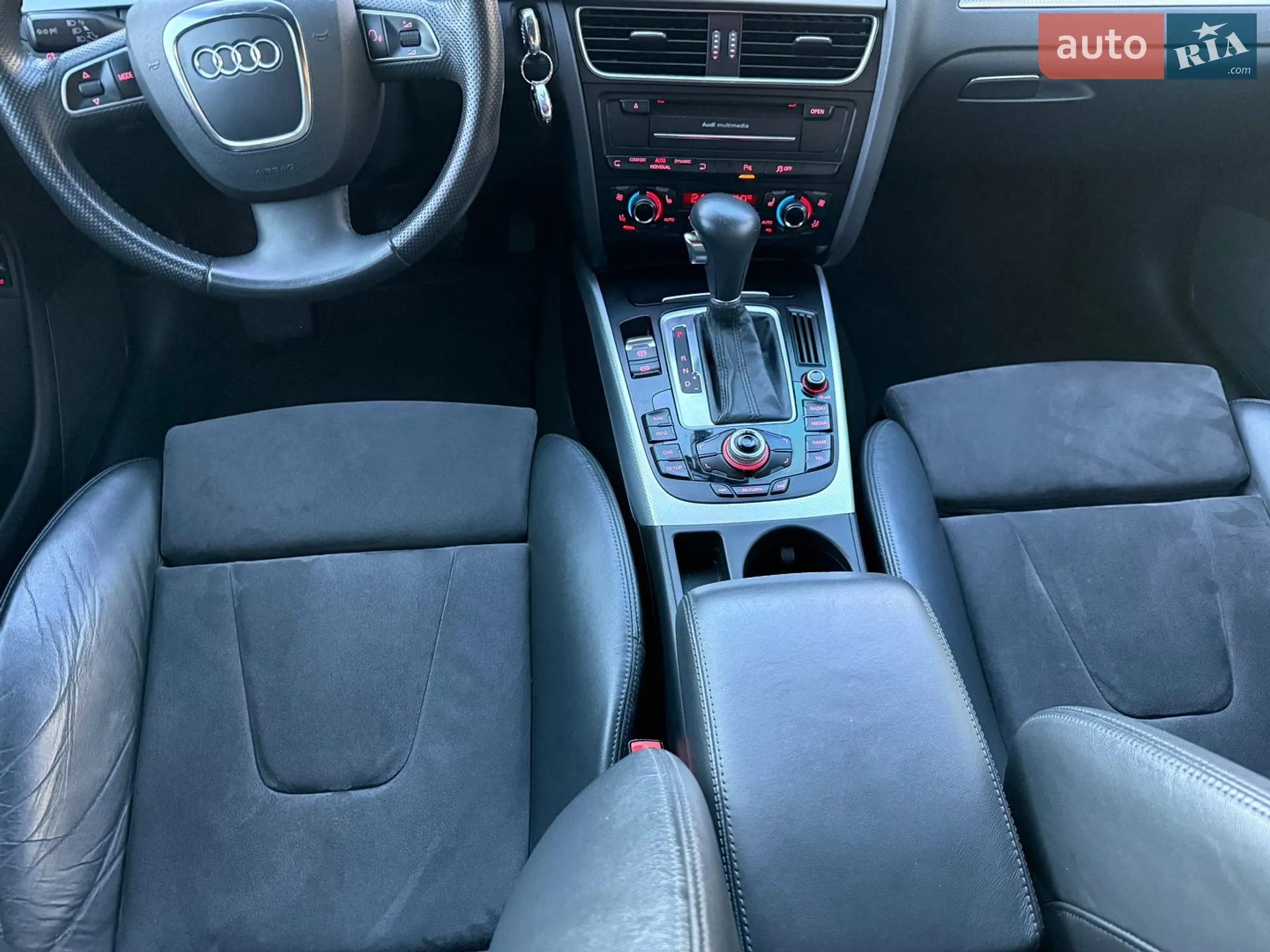 2011 Audi A4 - мініатюра 31