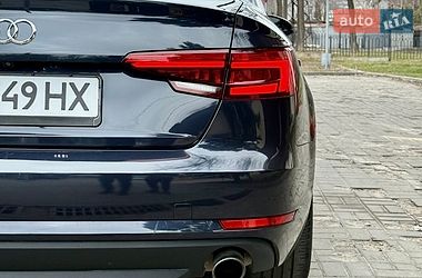 Седан Audi A4 2016 в Дніпрі