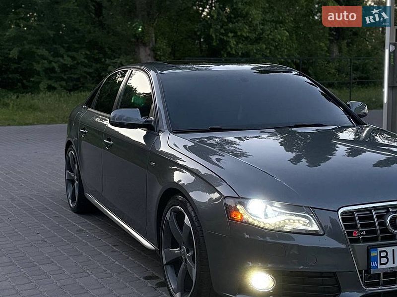 Audi A4 2011