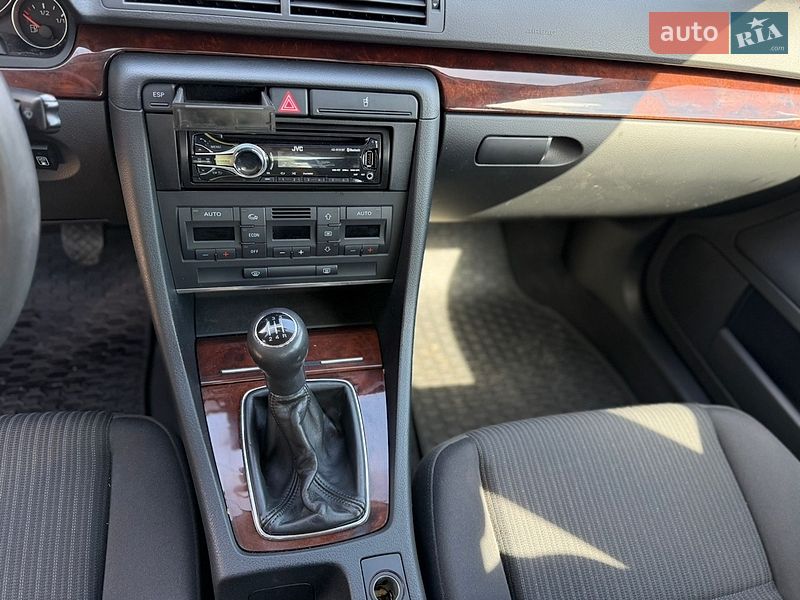 Седан Audi A4 2006 в Житомире