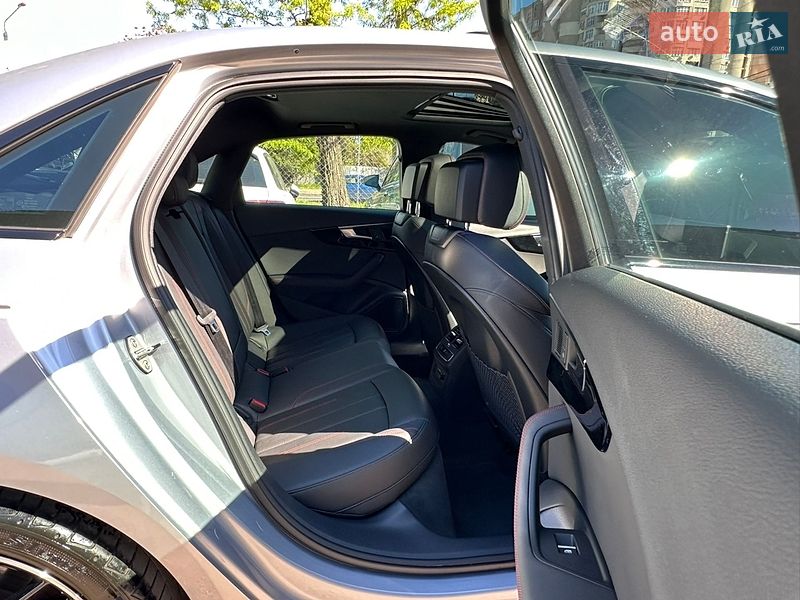Седан Audi A4 2019 в Одессе