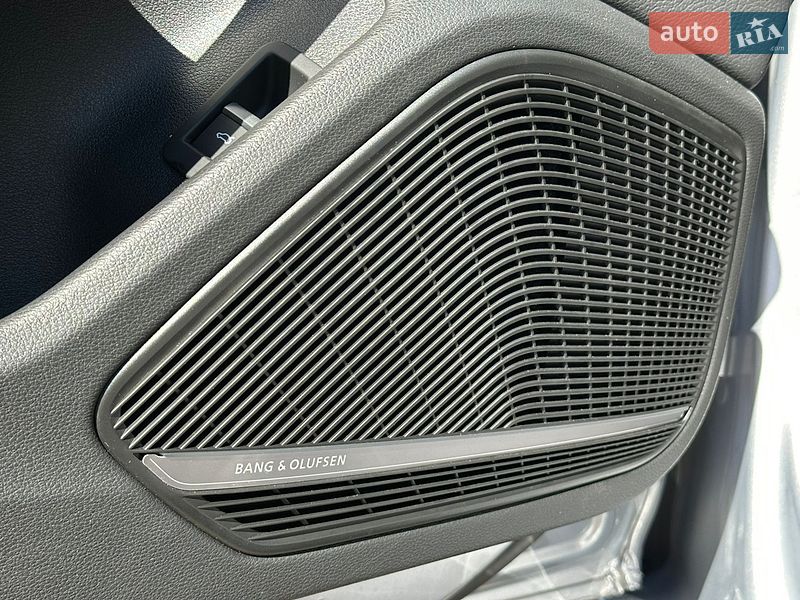 Седан Audi A4 2019 в Одессе