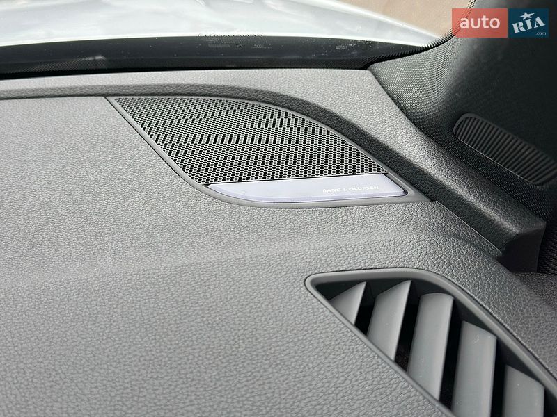 Седан Audi A4 2019 в Одессе