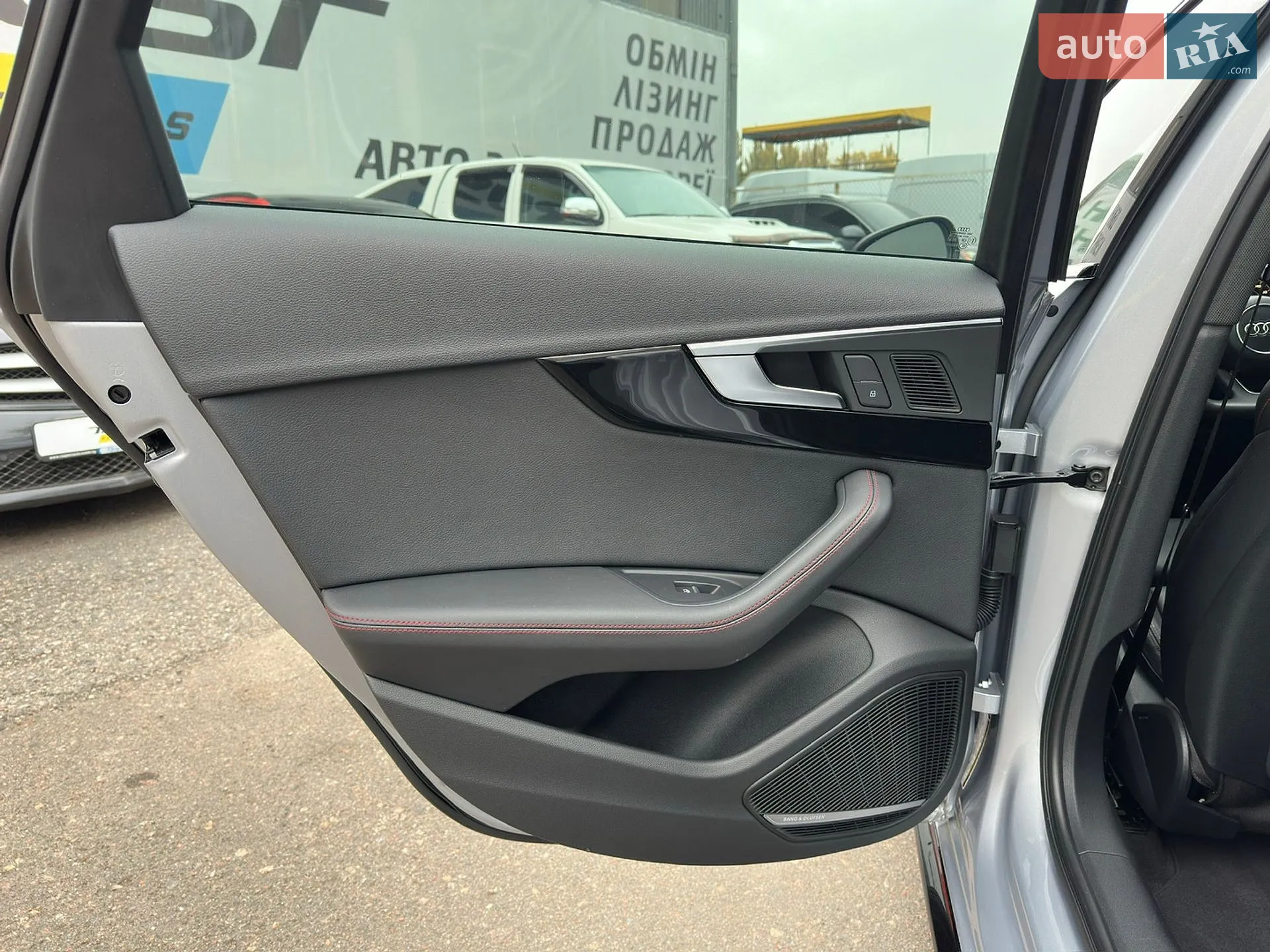 2019 Audi A4 - мініатюра 48