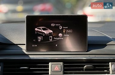 Седан Audi A4 2016 в Львові