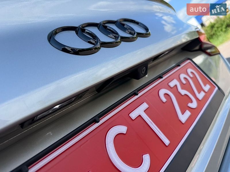 Седан Audi A4 2017 в Дрогобичі
