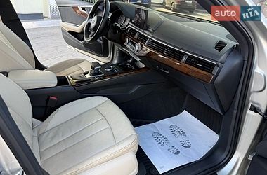 Седан Audi A4 2017 в Дрогобичі
