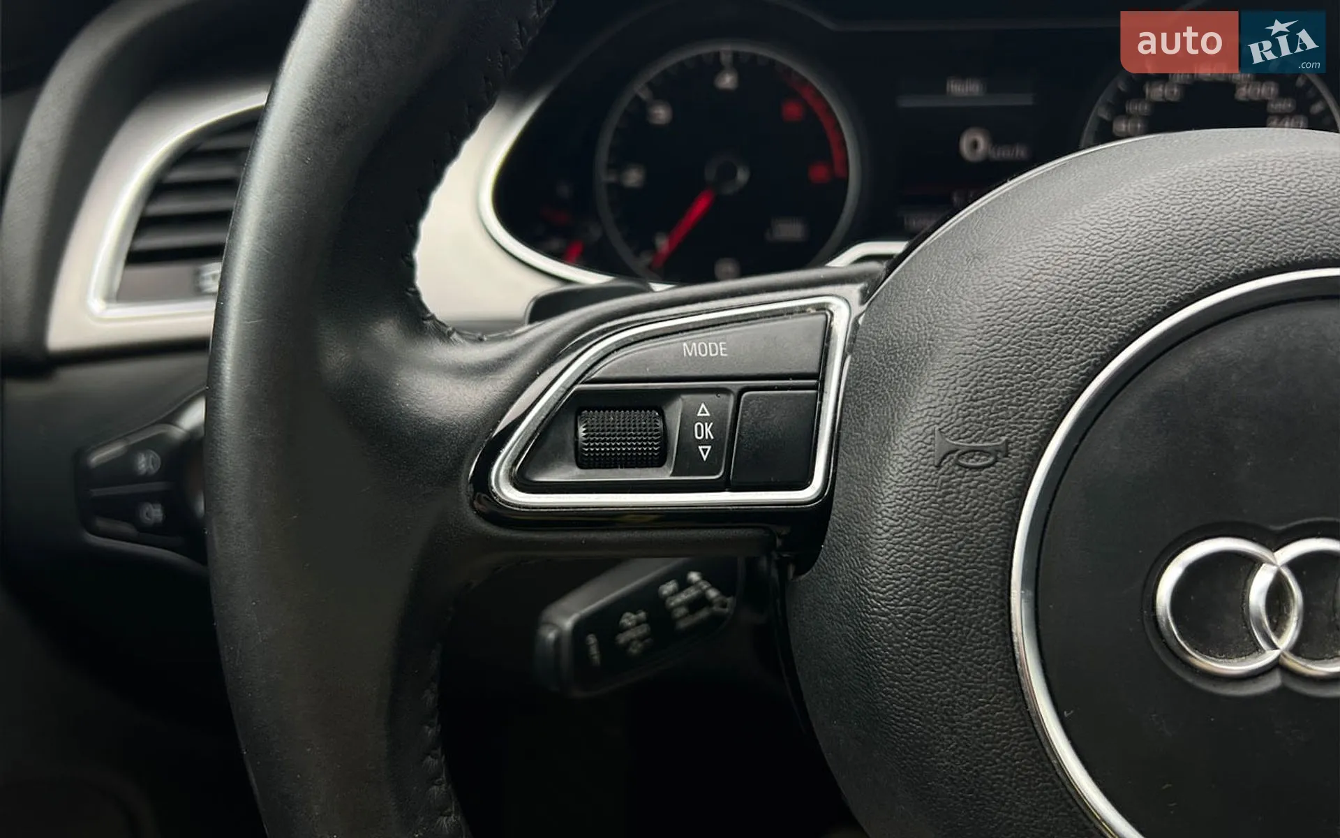 2013 Audi A4 - мініатюра 13