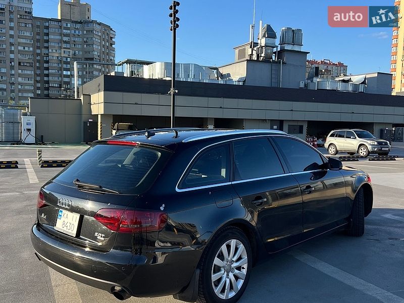 Универсал Audi A4 2010 в Киеве