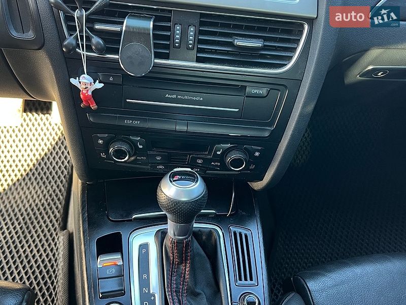 Универсал Audi A4 2010 в Киеве