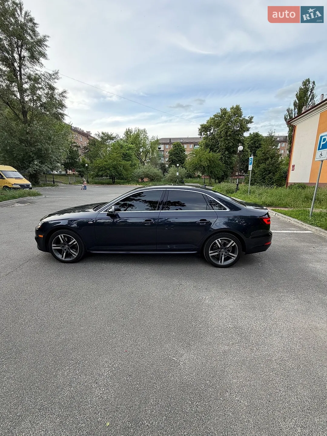 2017 Audi A4 - мініатюра 7