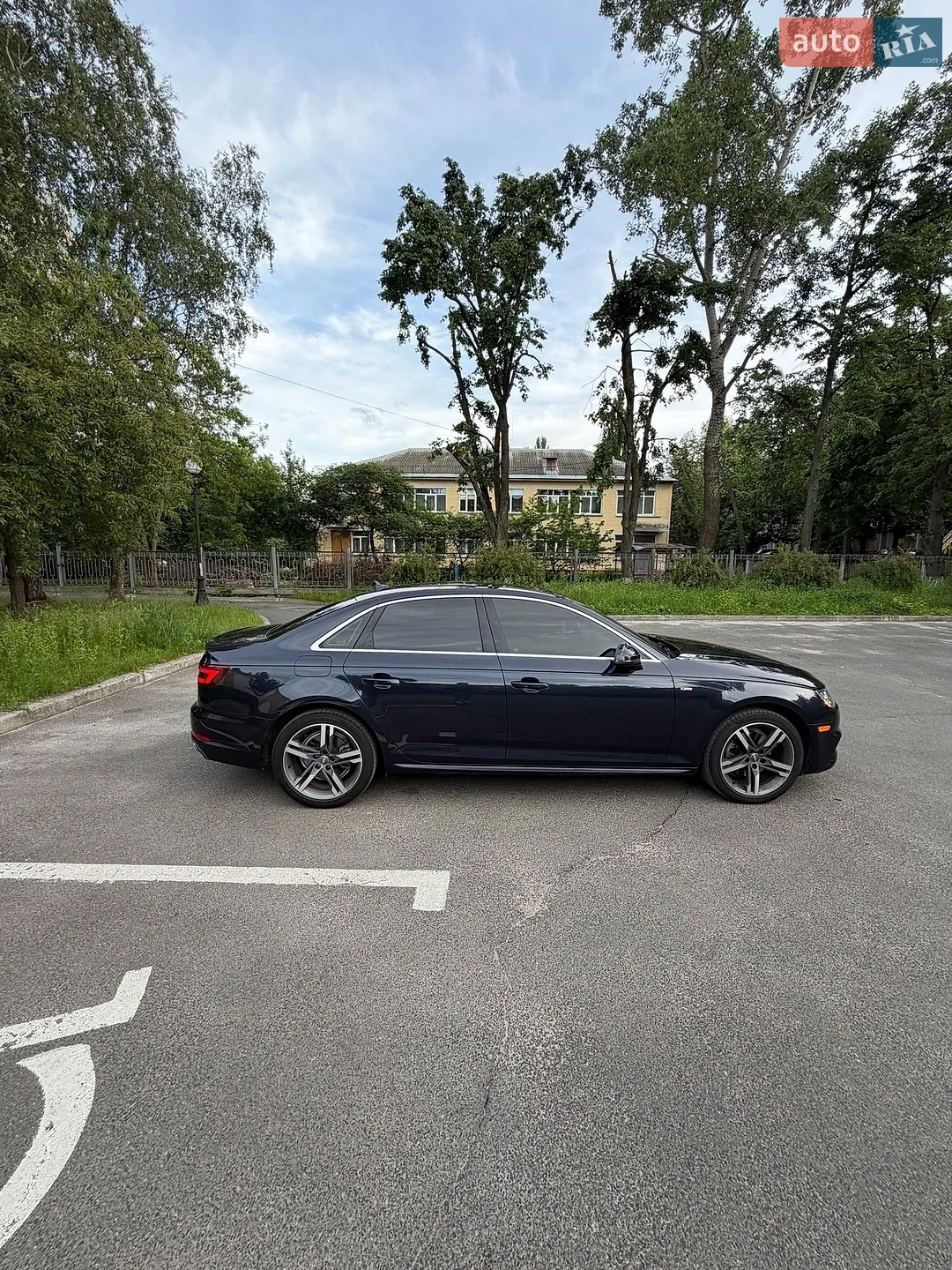 2017 Audi A4 - мініатюра 9