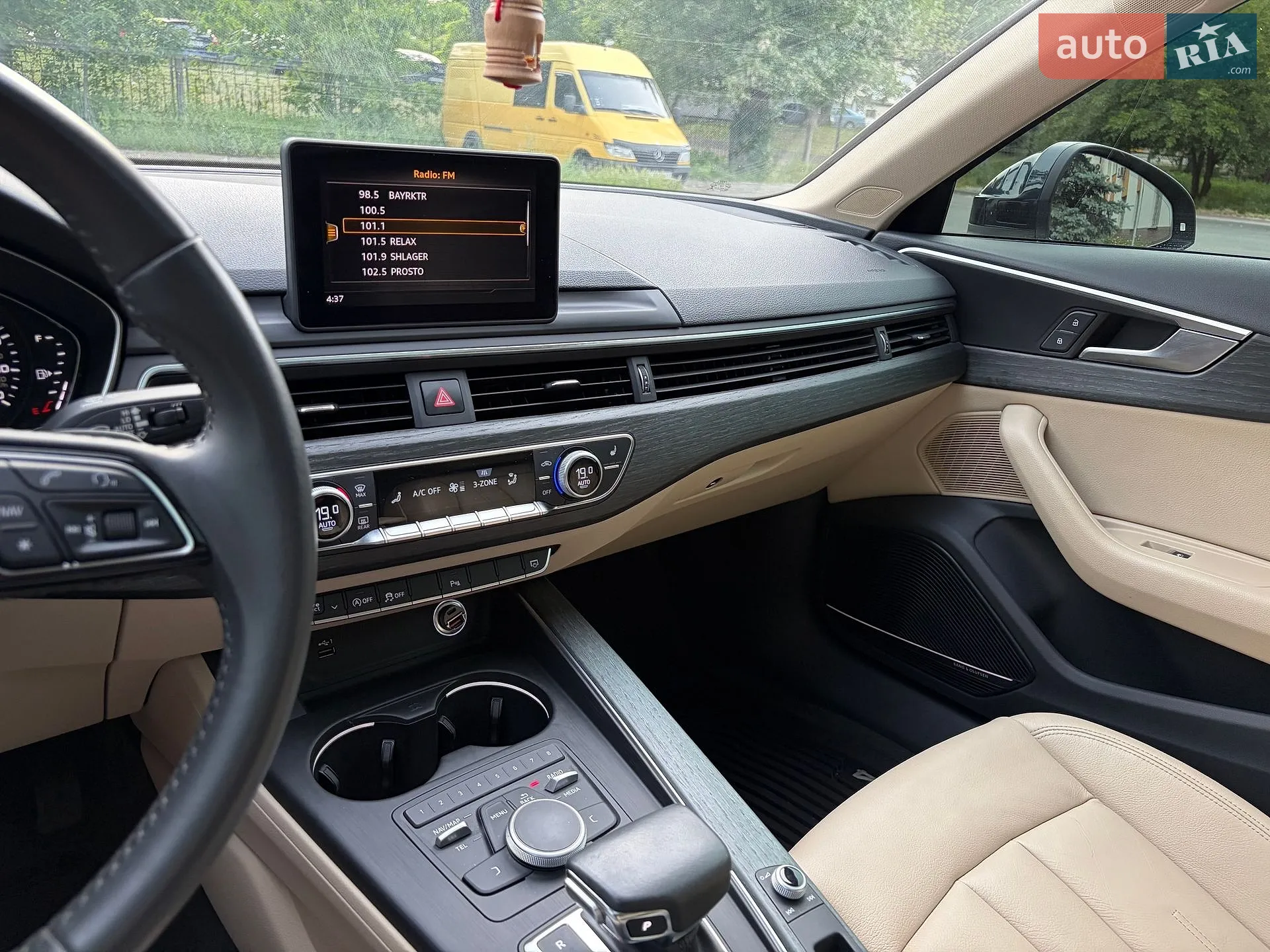 2017 Audi A4 - мініатюра 26
