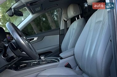 Седан Audi A4 2018 в Киеве