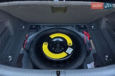 Седан Audi A4 2018 в Киеве