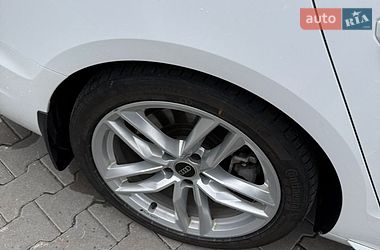 Седан Audi A4 2023 в Хмельницком
