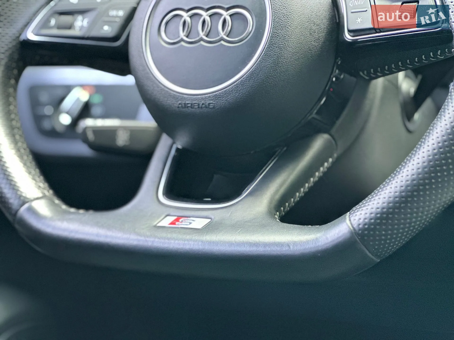 2016 Audi A4 - мініатюра 18