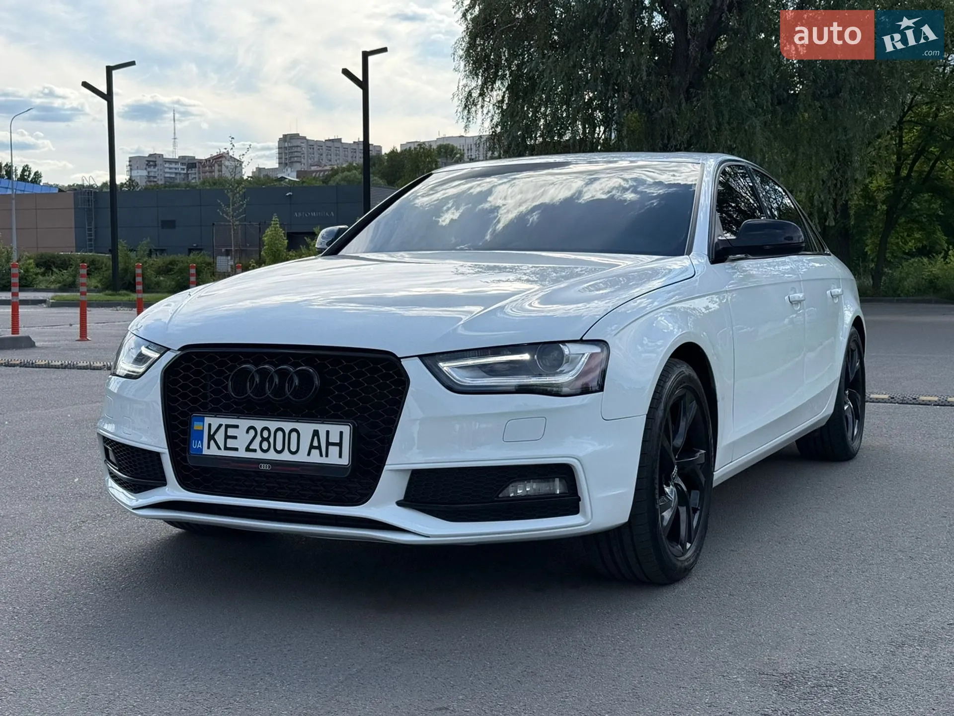 2013 Audi A4 - мініатюра 8