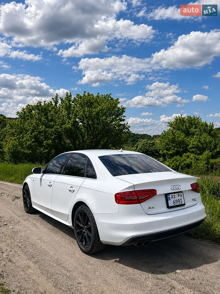 2012 Audi A4 - мініатюра 13