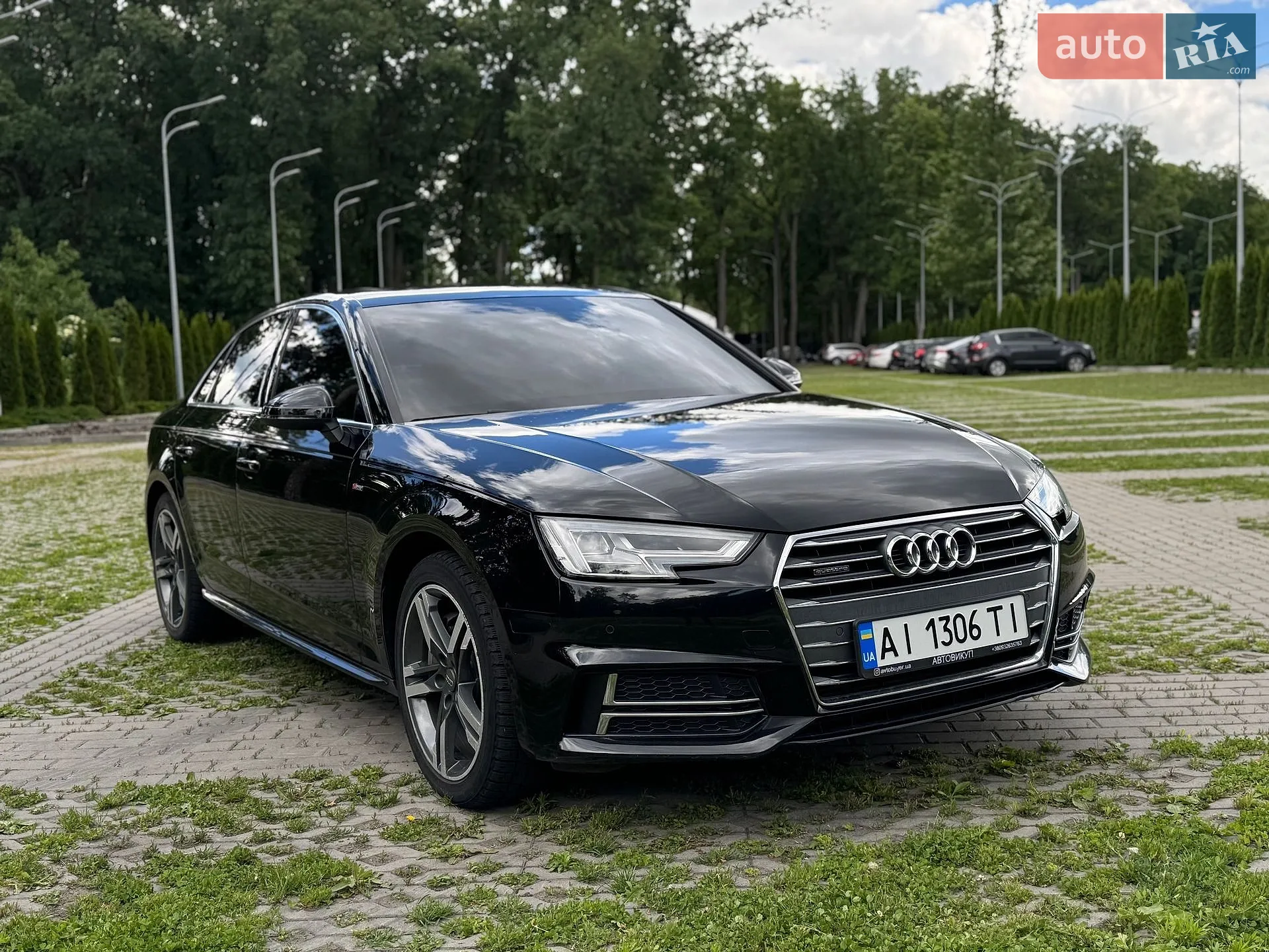 2017 Audi A4 - фото 1