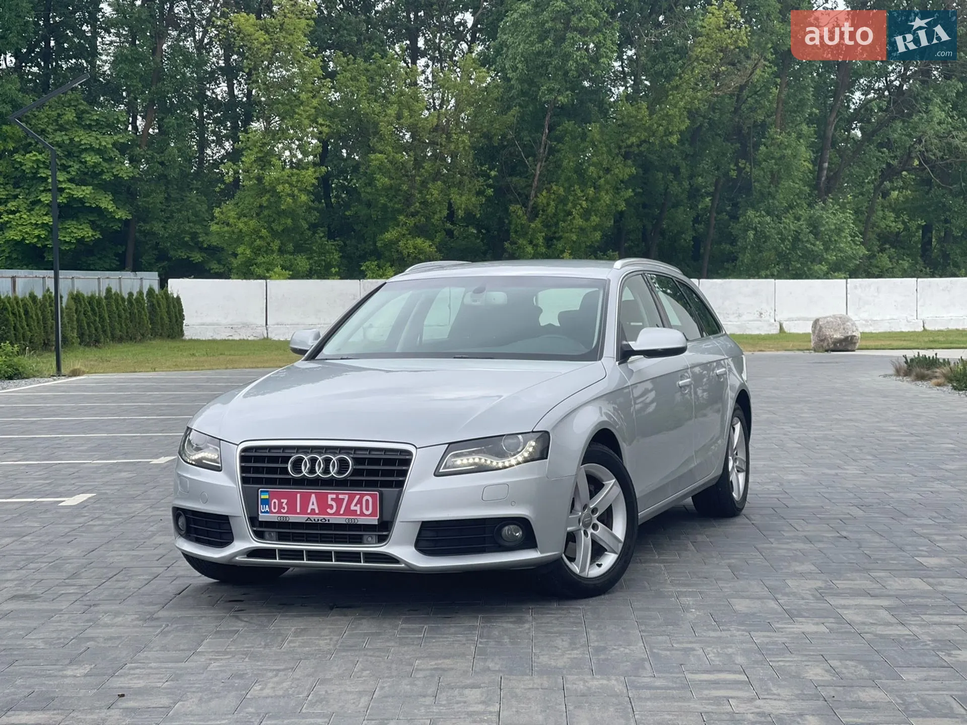 2011 Audi A4 - мініатюра 3