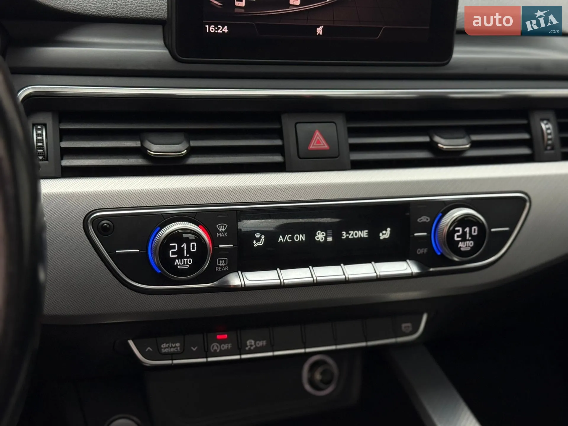 2016 Audi A4 - мініатюра 63