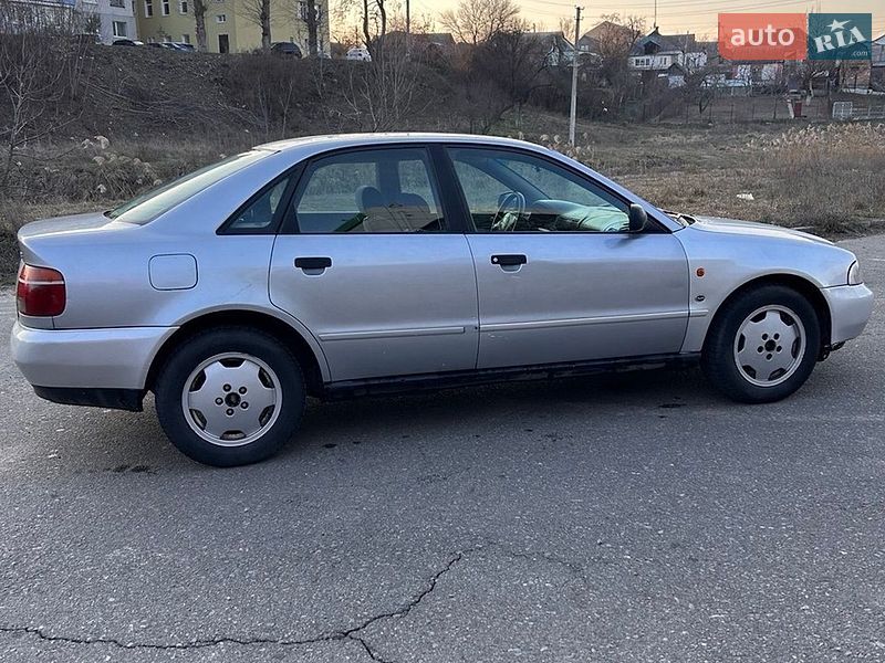 Седан Audi A4 1996 в Белой Церкви