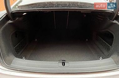 Седан Audi A4 2017 в Бердичеве