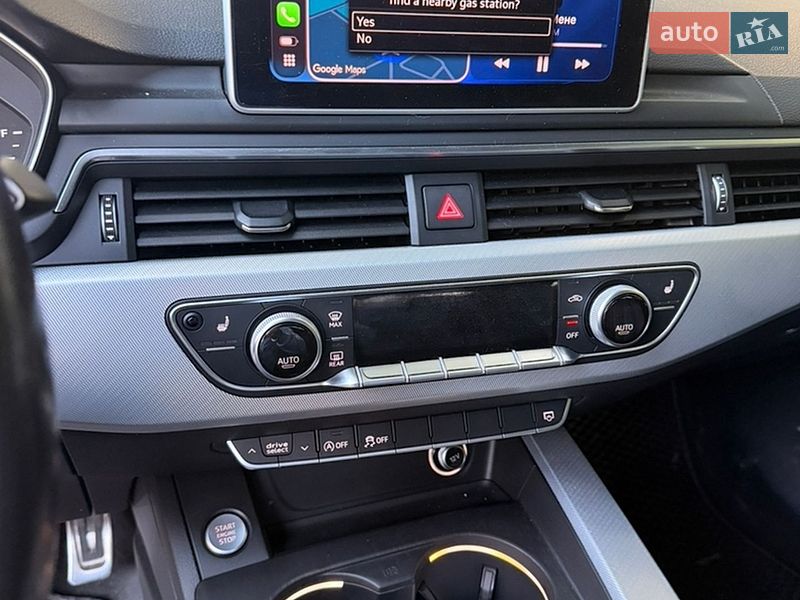 Седан Audi A4 2016 в Киеве