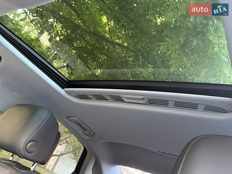 Седан Audi A4 2016 в Киеве