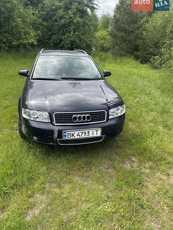 Універсал Audi A4 2002 в Березному