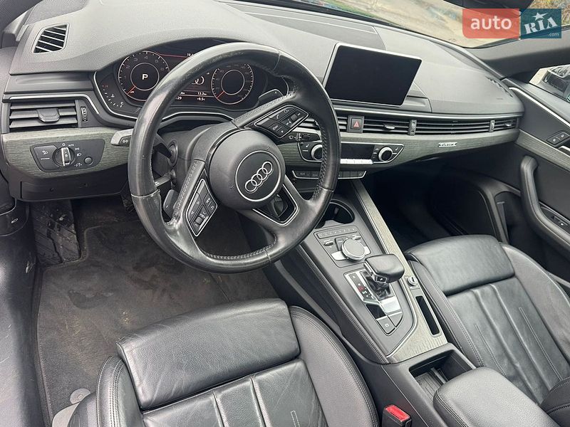 Седан Audi A4 2019 в Харкові