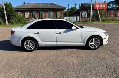 Седан Audi A4 2017 в Киеве