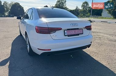 Седан Audi A4 2017 в Киеве