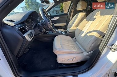 Седан Audi A4 2017 в Киеве