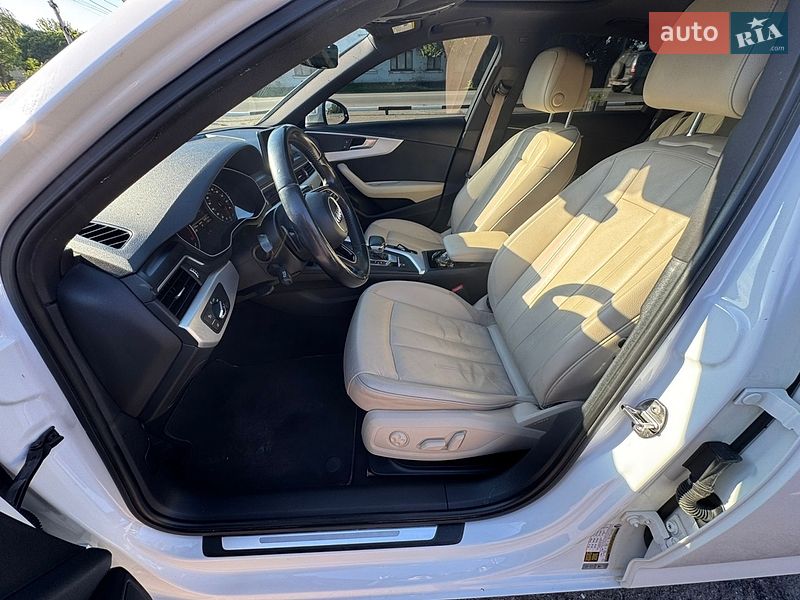 Седан Audi A4 2017 в Киеве
