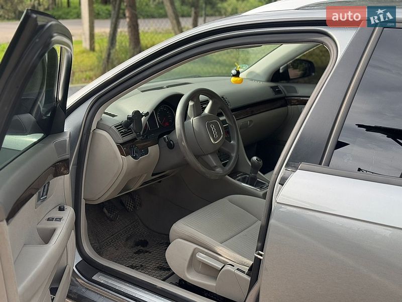 Універсал Audi A4 2005 в Жовкві