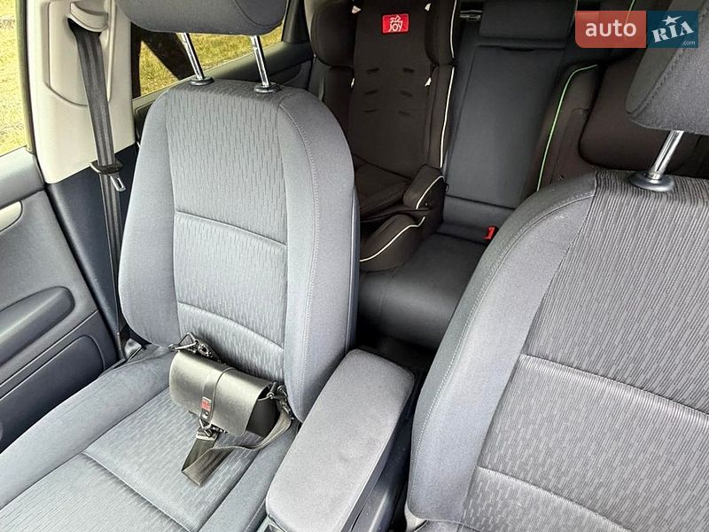 Универсал Audi A4 2005 в Сарнах фото 12 Универсал Audi A4 2005 в Сарнах