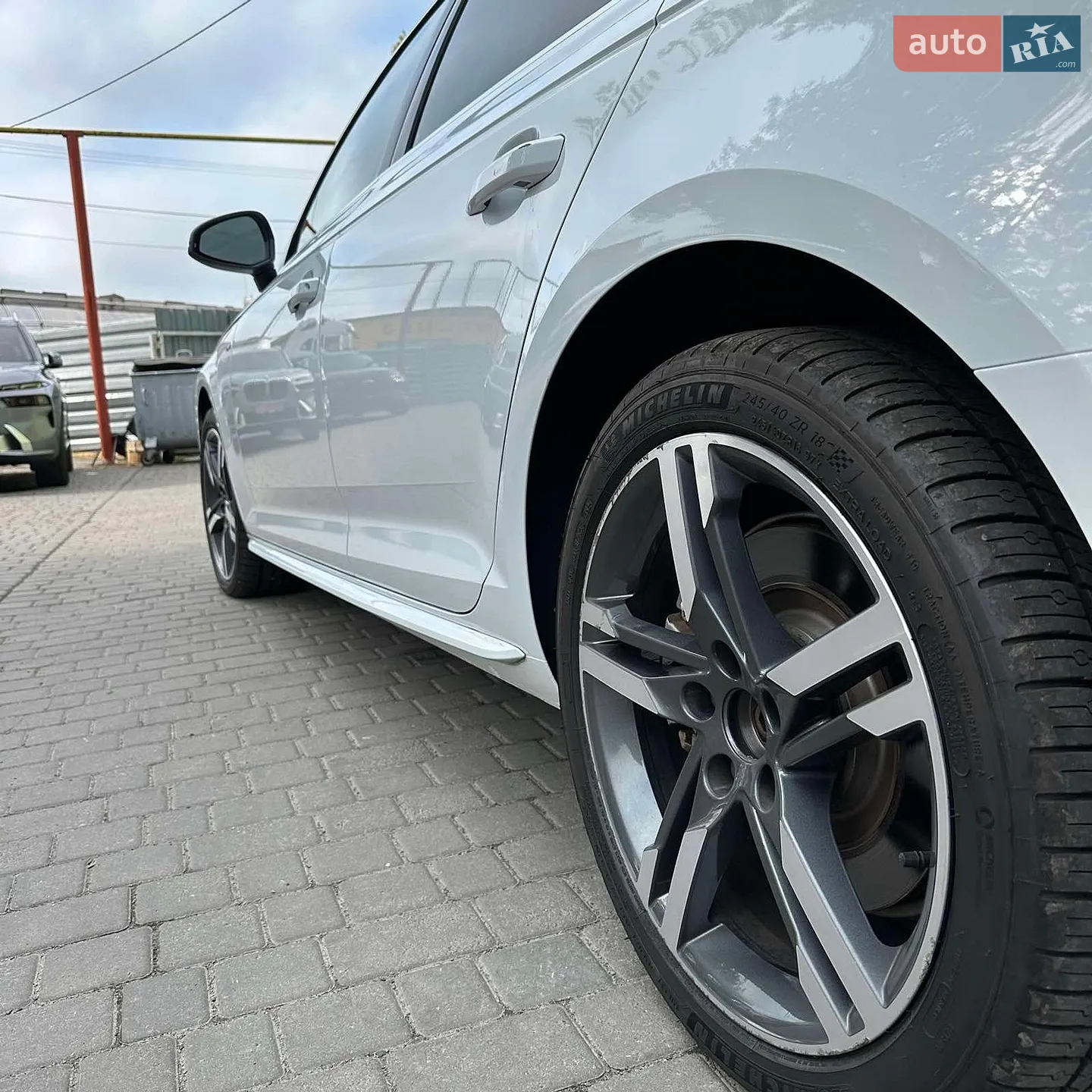 2016 Audi A4 - мініатюра 10
