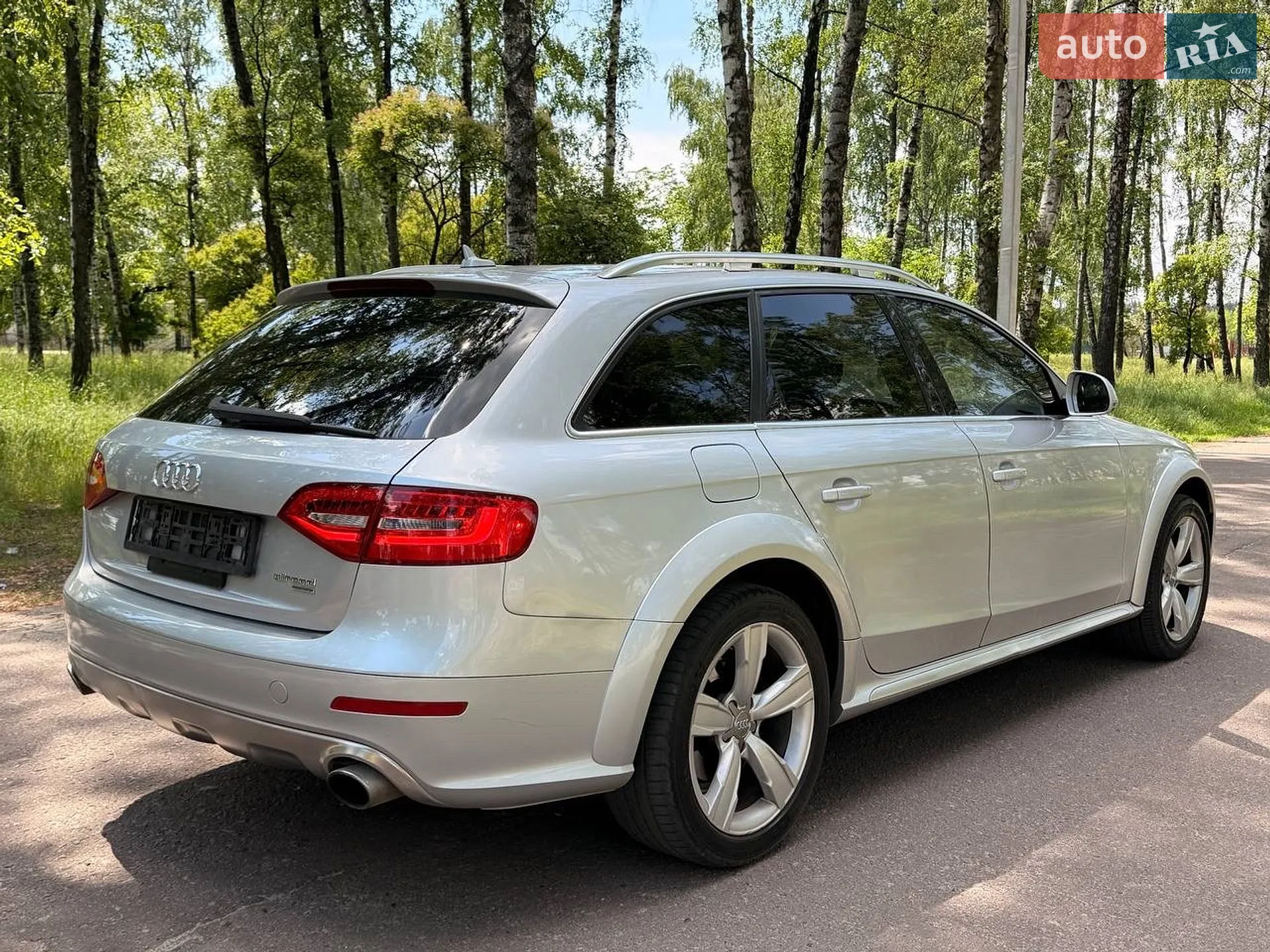 2013 Audi A4 - мініатюра 8