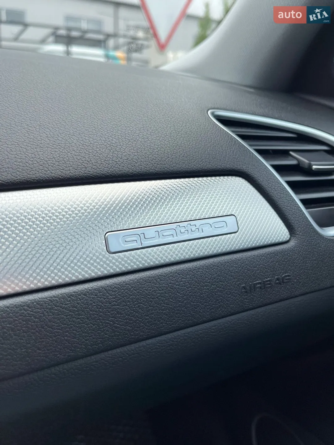 2013 Audi A4 - мініатюра 15