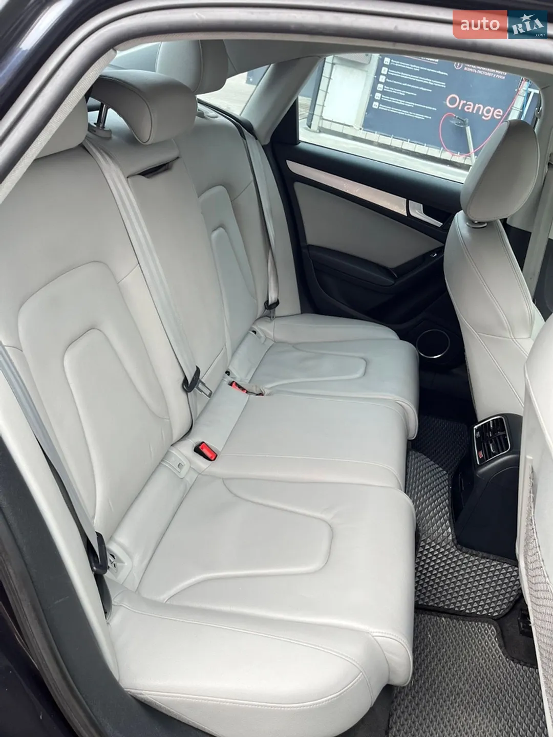 2013 Audi A4 - мініатюра 19